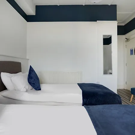 Oyo Lord Kitcheners Guest House Lowestoft Buitenkant foto